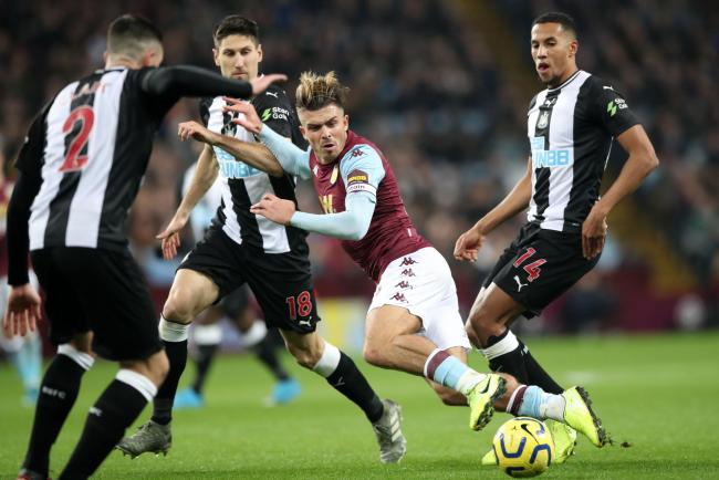 Newcastle vs Aston Villa (0h 25/6): Ch&iacute;ch ch&ograve;e thăng hoa