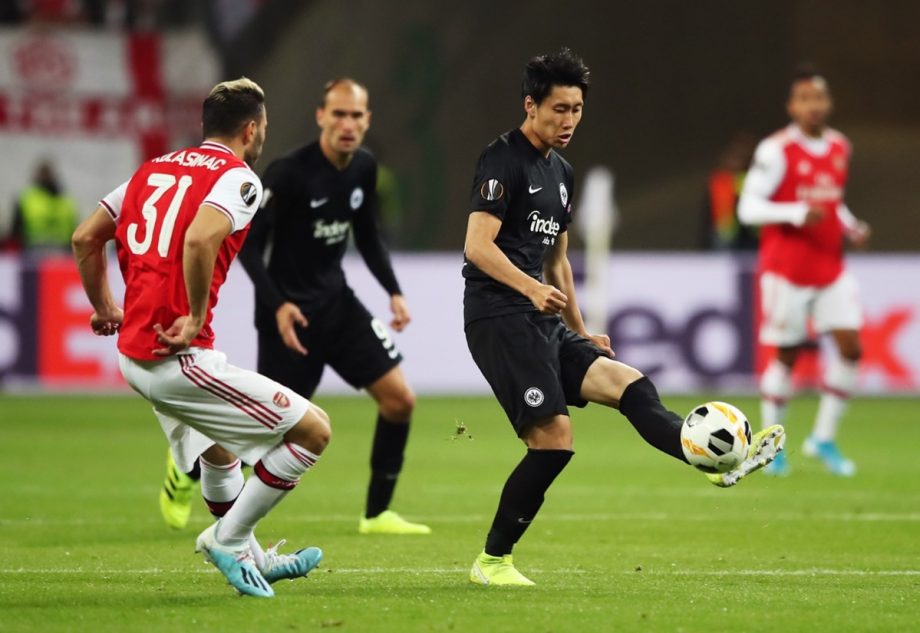 Eintracht Frankfurt vs Paderborn (20h30 27/6): Ngẩng đầu rời cuộc chơi