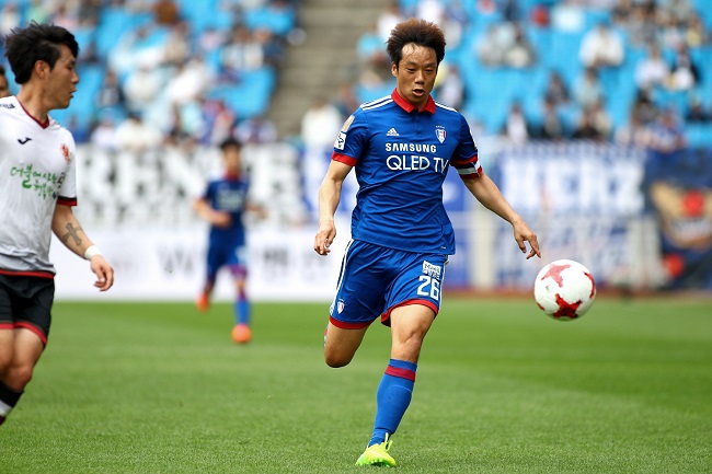 Suwon Bluewings vs Gwangju, 17h00 ng&agrave;y 7/6: Đẳng cấp l&ecirc;n tiếng