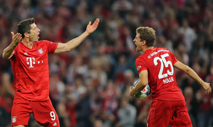Bayern Munich vs Mgladbach (23h30 13/6): Chờ t&agrave;i xoay sở của Hansi Flick