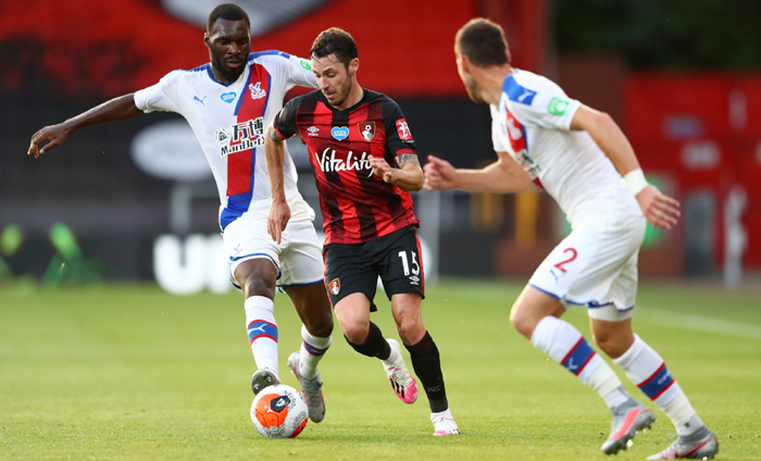 Bournemouth vs Newcastle (0h 2/7): Đ&atilde; ngh&egrave;o lại gặp eo