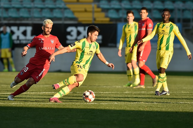 Gil Vicente vs Tondela, 3h30 ng&agrave;y 15/7: Lực bất t&ograve;ng t&acirc;m