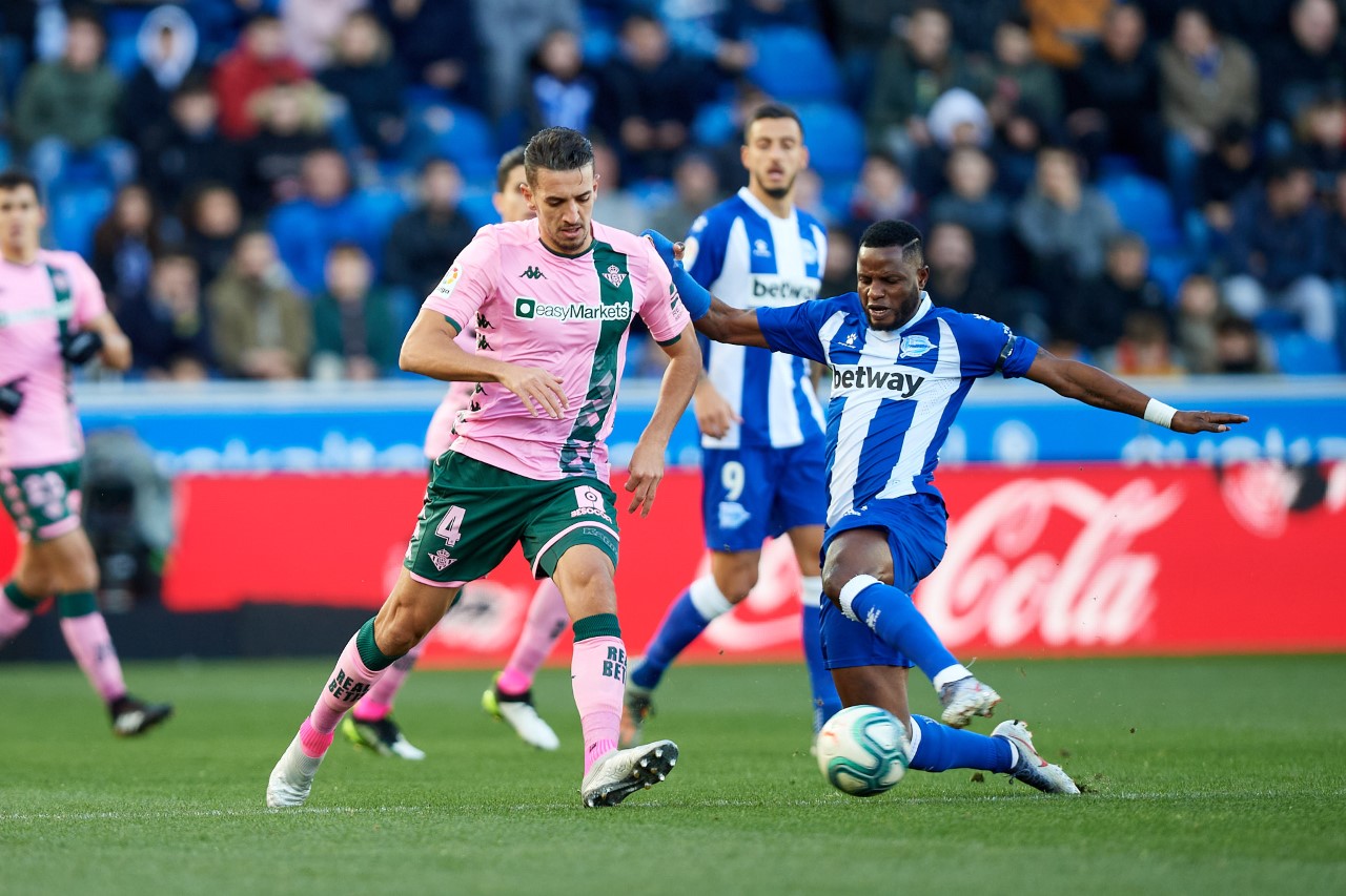 Betis vs Alaves (2h 17/7): Nhường điểm cho kh&aacute;ch