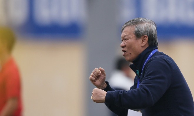 HLV L&ecirc; Thụy Hải: Những danh hiệu v&agrave; th&agrave;nh t&iacute;ch b&oacute;ng đ&aacute; đ&aacute;ng nhớ