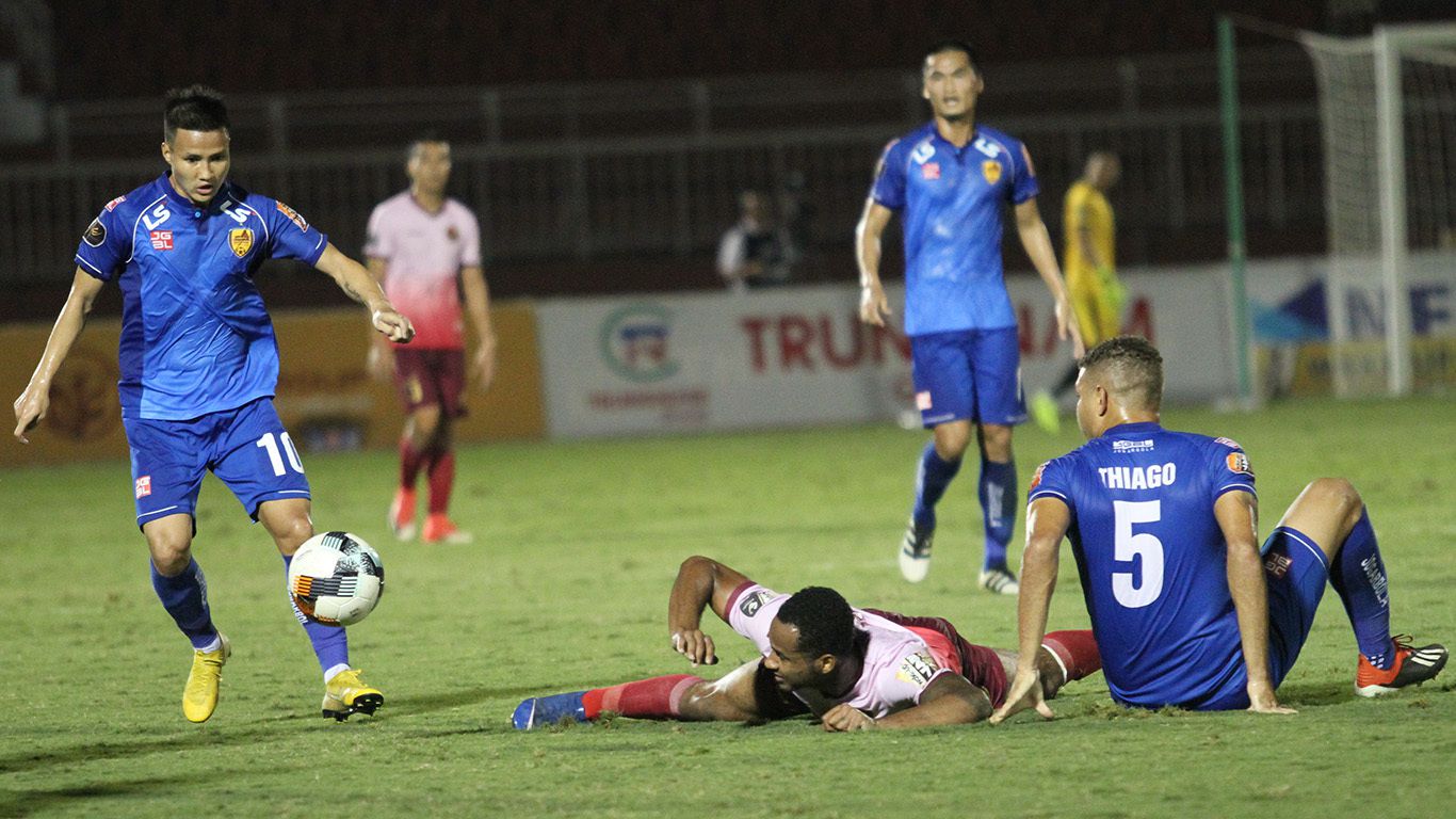 Quảng Nam vs S&agrave;i G&ograve;n, 17h ng&agrave;y 24/7: Tiếp đ&agrave; thăng tiến