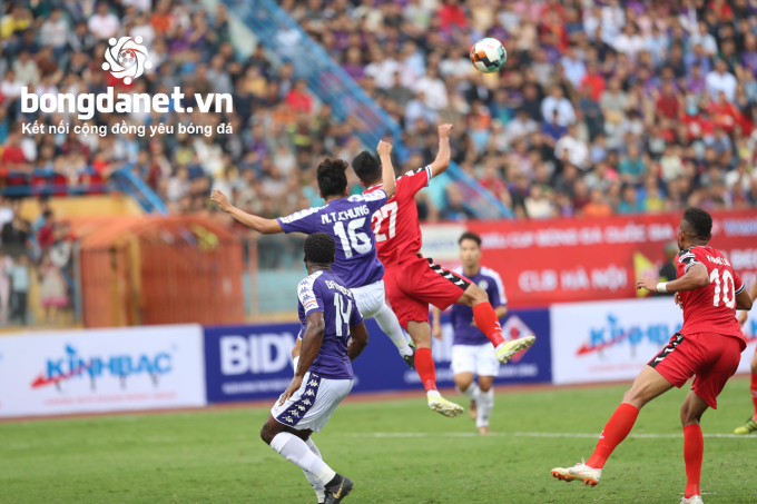 Viettel vs H&agrave; Nội FC, 19h15 ng&agrave;y 5/7: Ph&aacute; dớp