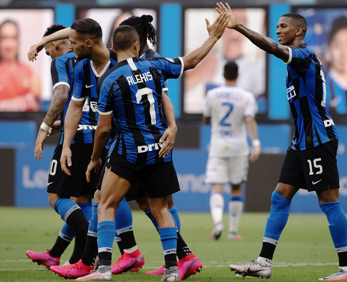 Inter Milan vs Fiorentina (2h45 23/7): Xanh-đen &aacute;t T&iacute;m?