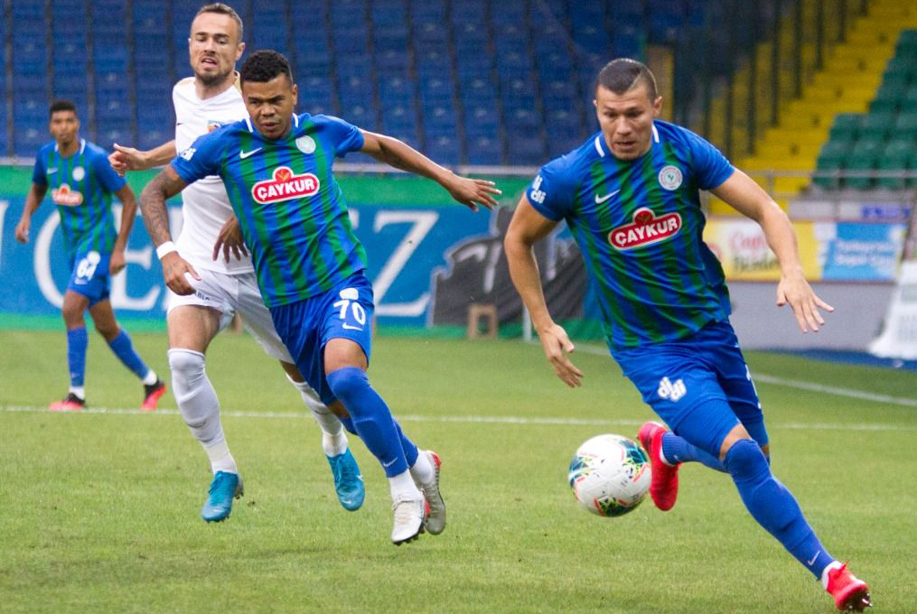 Fenerbahce vs Rizespor, 1h ng&agrave;y 26/7: Thời cơ tho&aacute;t hiểm