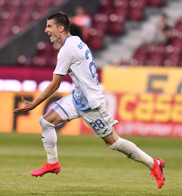 Astra Giurgiu vs Universitatea Craiova, 1h30 ng&agrave;y 30/7: Tiến s&aacute;t ng&ocirc;i vương