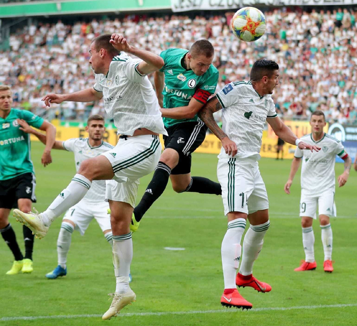 Cracovia Krakow vs Legia Warszawa, 1h ng&agrave;y 8/7: Kh&aacute;ch cường đại