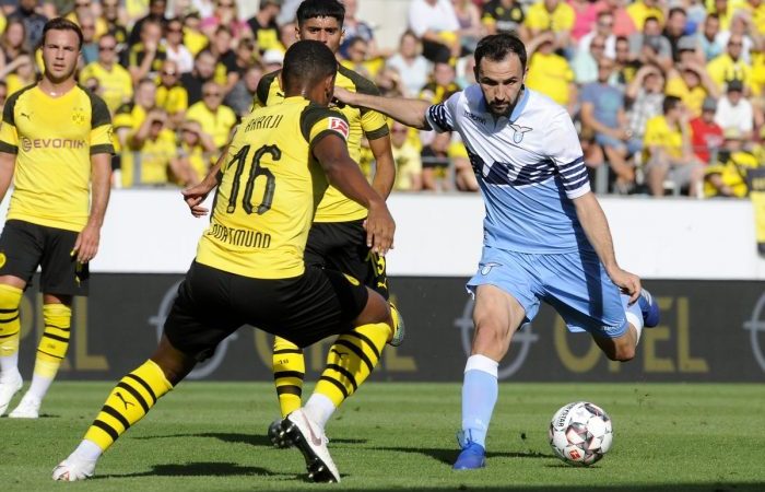 Lazio vs Dortmund (2h 21/10): Qu&aacute; sức chịu đựng