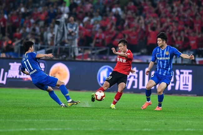 Jiangsu Sainty vs Shenzhen Jiazhaoye, 19h00 ng&agrave;y 24/8: Kh&oacute; cho kh&aacute;ch