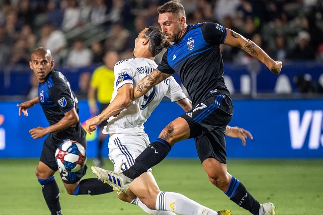 LA Galaxy vs SJ Earthquakes, 9h30 ng&agrave;y 30/8: Vật lộn nơi đ&aacute;y bảng