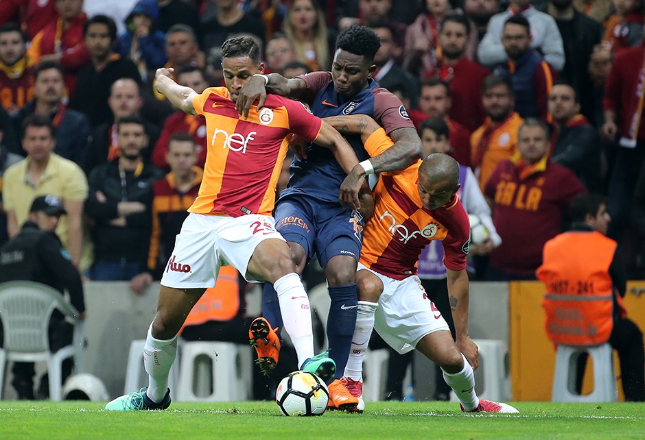 Galatasaray vs Antalyaspor, 23h00 ng&agrave;y 2/1: X&acirc;y chắc ng&ocirc;i đầu