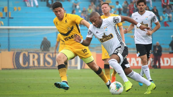 Academia Cantolao vs Sporting Cristal, 1h15 ng&agrave;y 1/9: Tin v&agrave;o kh&aacute;ch