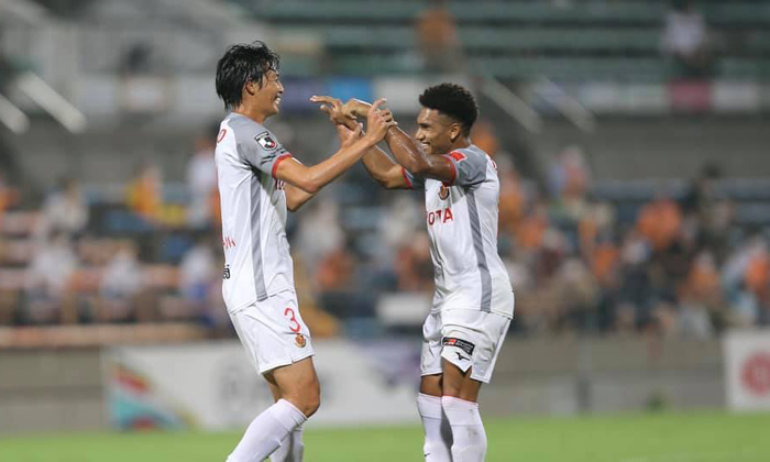 Nagoya Grampus vs Urawa Red Diamonds, 16h ng&agrave;y 8/8: Kh&oacute; cho kh&aacute;ch