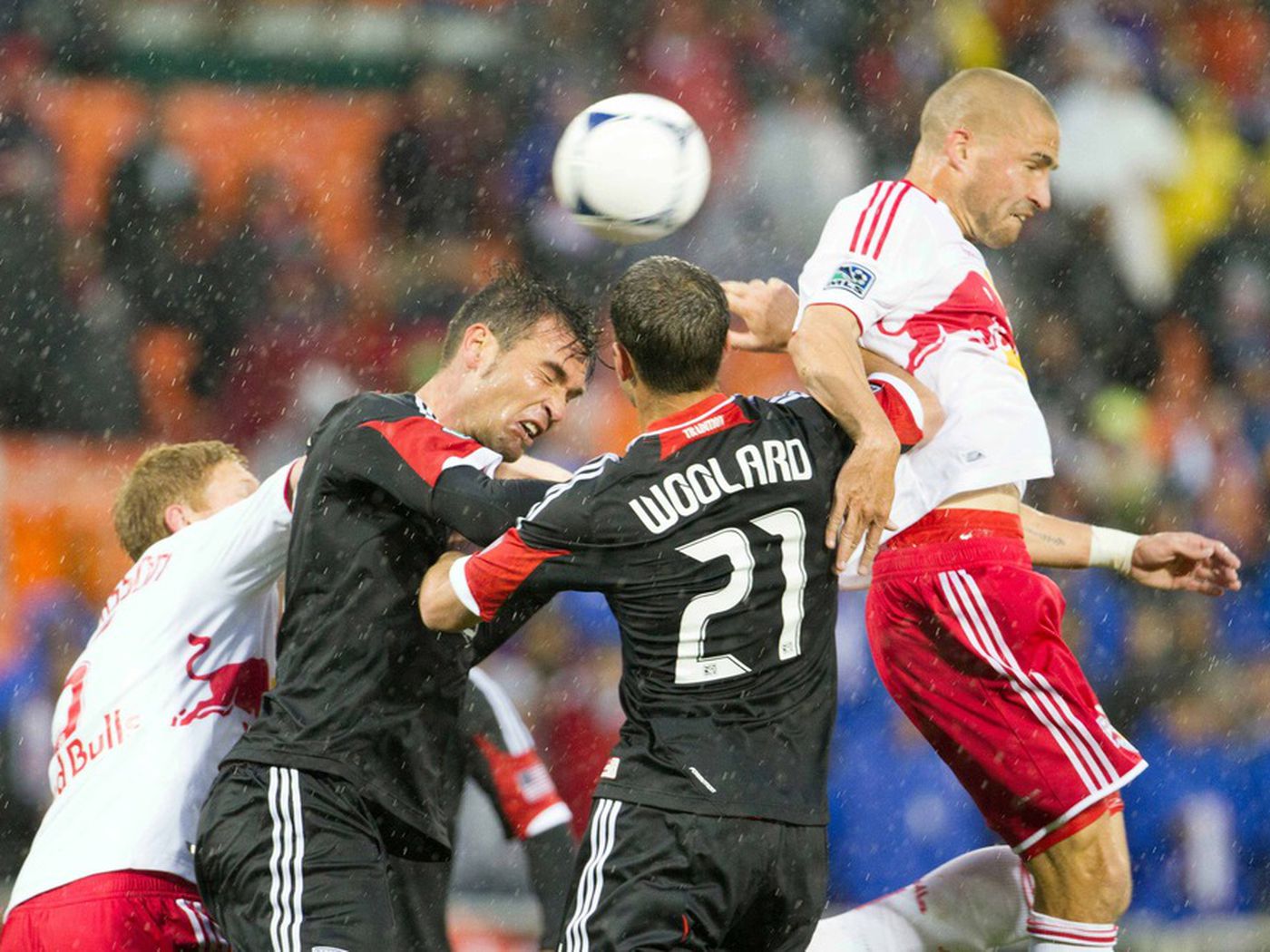 New York Red Bulls vs DC United, 6h30 ng&agrave;y 3/9: Khủng hoảng k&eacute;o d&agrave;i