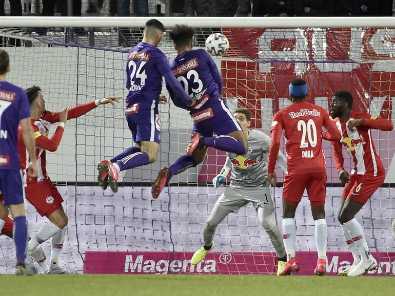 LASK Linz vs Austria Wien, 1h30 ng&agrave;y 12/9: Kh&aacute;ch ph&aacute; dớp