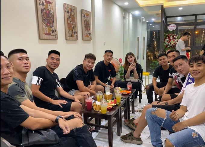 Vị b&aacute;c sỹ U23 Việt Nam đa t&agrave;i v&agrave; đứa con tinh thần vạn người m&ecirc;