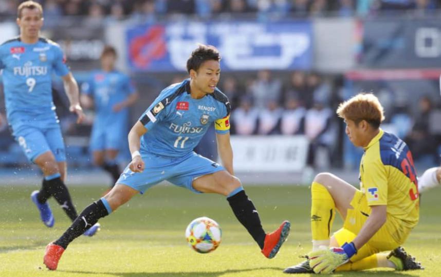 Kashima Antlers vs Oita Trinita, 15h ng&agrave;y 27/9: B&aacute;m đuổi top 3