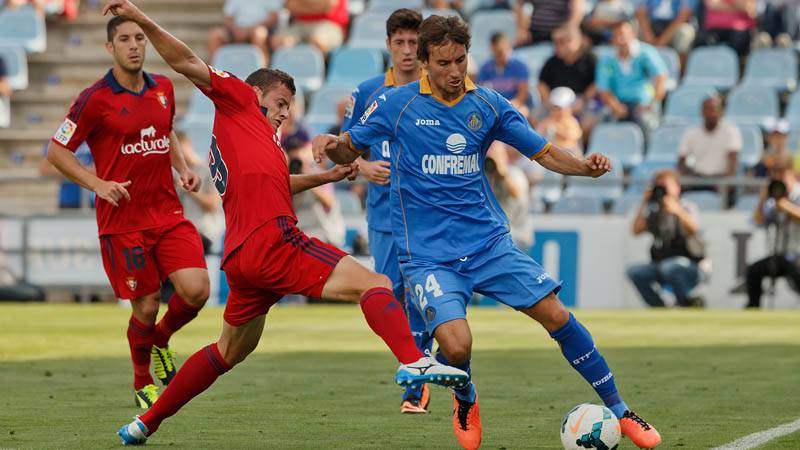 Eibar vs Elche (2h30 1/10): Kh&aacute;c biệt kinh nghiệm