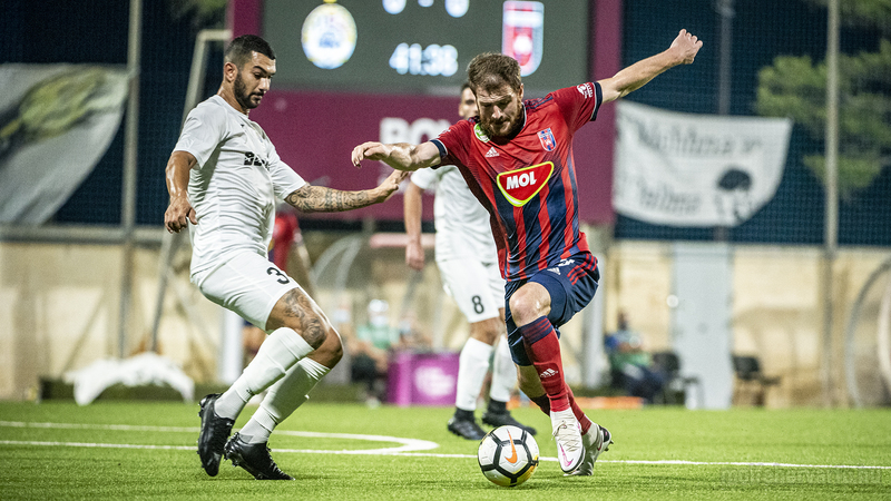 Standard Liege vs Mol Fehervar (1h 2/10): Kh&aacute;ch g&acirc;y bất ngờ