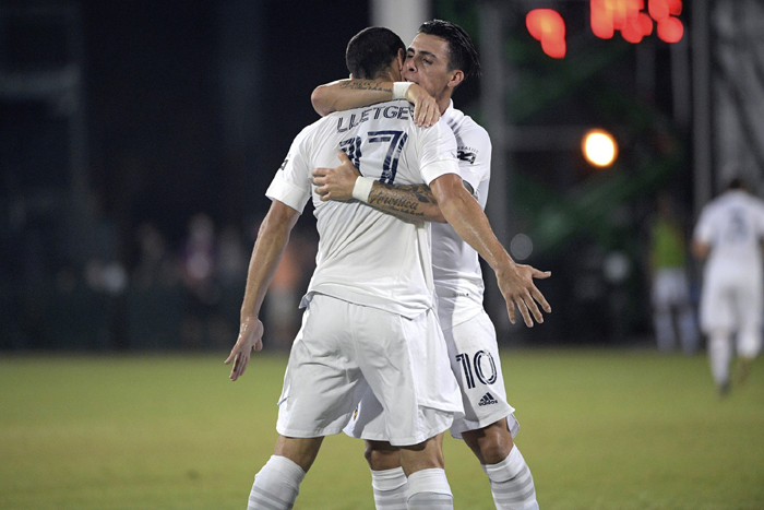 Los Angeles Galaxy vs Seattle Sounders, 9h37 ng&agrave;y 28/9: T&igrave;m lại nụ cười