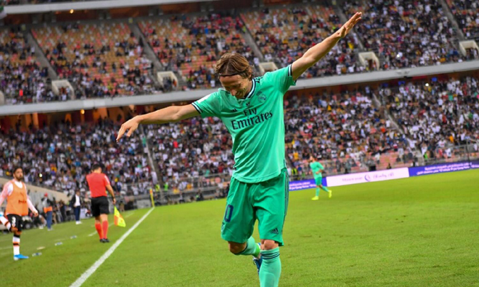 Real Madrid vs Atletico Madrid (1h 13/1): Nợ nần chồng chất