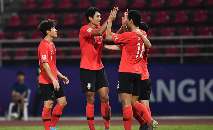 U23 Uzbekistan 1-2 U23 H&agrave;n Quốc: ĐKVĐ đi tiếp trong sợ h&atilde;i