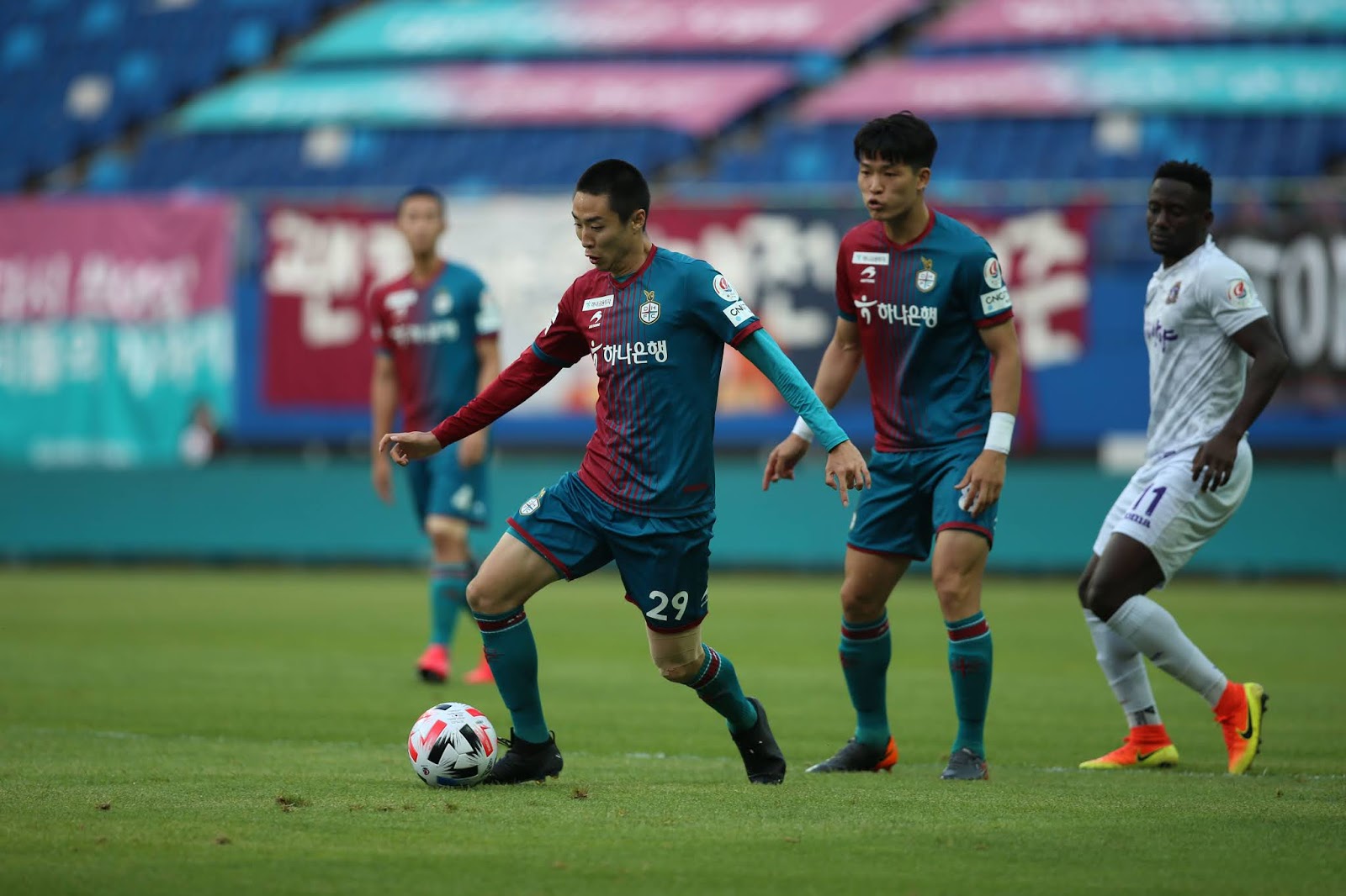 Daejeon Citizen vs Anyang, 17h00 ng&agrave;y 17/11: Động lực vẫn hơn