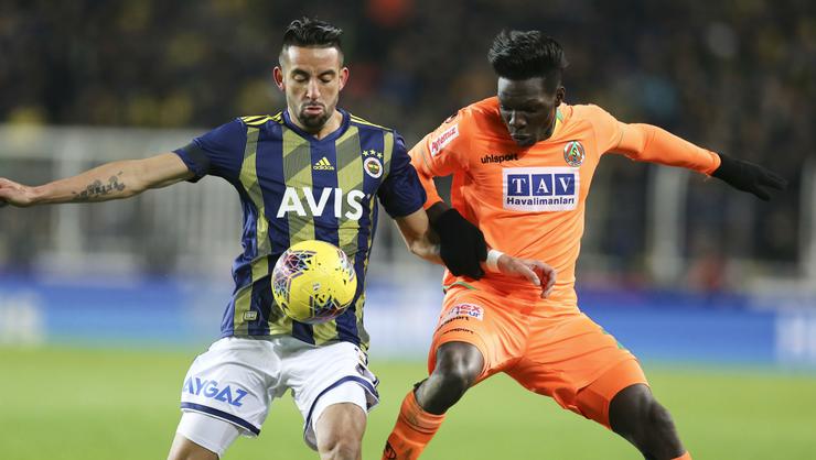 Fenerbahce vs Alanyaspor, 21h30 ng&agrave;y 28/8: Bước đ&agrave; đ&aacute;ng lo