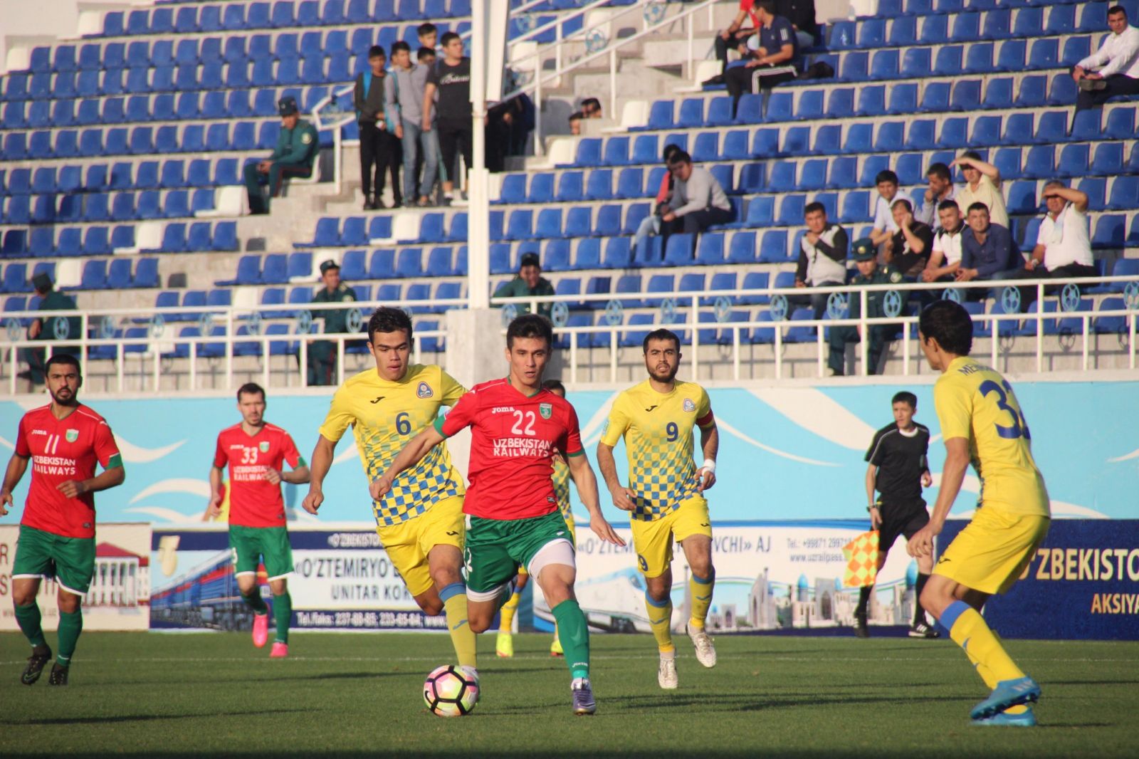 Lokomotiv Tashkent vs Navbahor, 20h30 ng&agrave;y 15/9: Tổ ấm đ&aacute;ng tin cậy