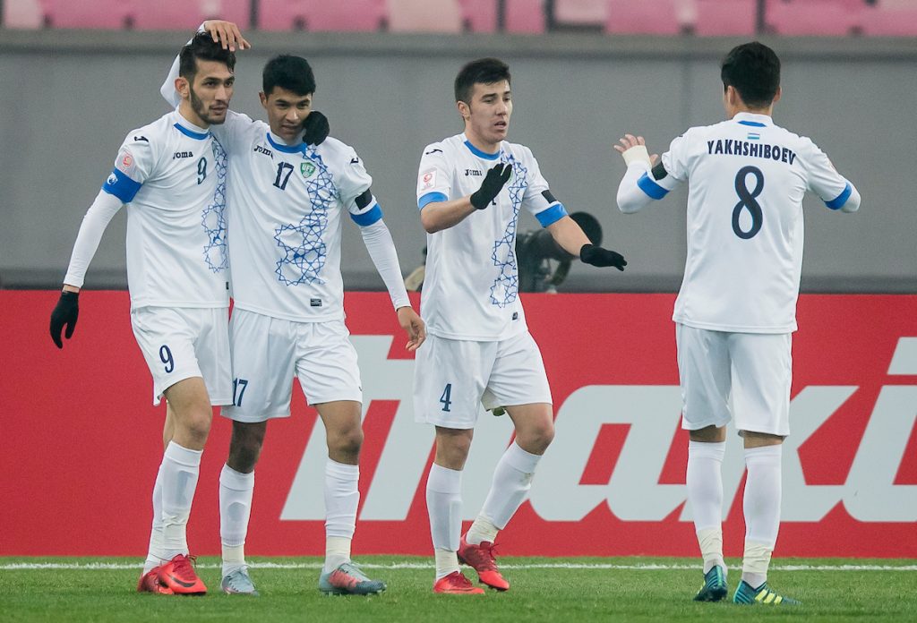 U23 Trung Quốc vs U23 Uzbekistan (20h15 12/1): Cản bước nh&agrave; v&ocirc; địch?