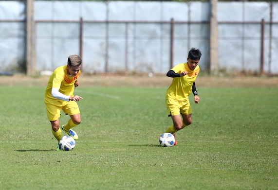 Triệu Việt Hưng tự tin U23 Việt Nam hạ đo v&aacute;n U23 Jordan