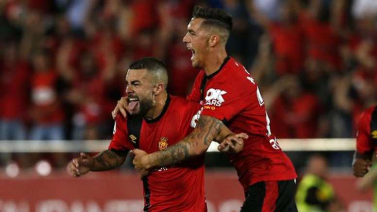 Mallorca 4-1 Valencia: Địa chấn ở Iberostar