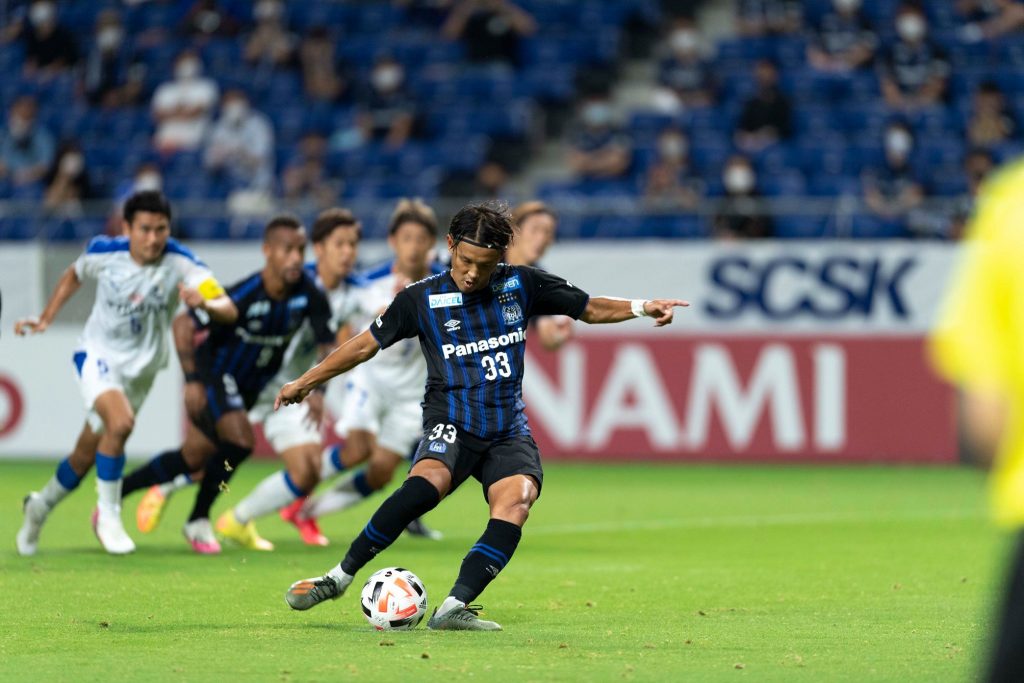 Yokohama FC vs Gamba Osaka, 17h00 ng&agrave;y 16/12: Cầm v&eacute; ch&acirc;u lục