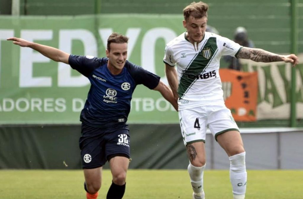 Talleres Cordoba vs Banfield, 7h30 ng&agrave;y 5/1: Bảo vệ ng&ocirc;i đầu