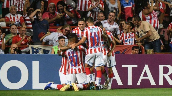 Nhận định b&oacute;ng đ&aacute; Union Santa Fe vs Central Cordoba Sde, 7h45 ng&agrave;y 25/2